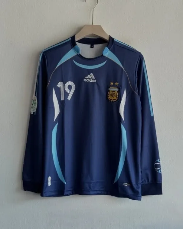 Messi Argentina 2006 Away Kit [Embroidery] (S)